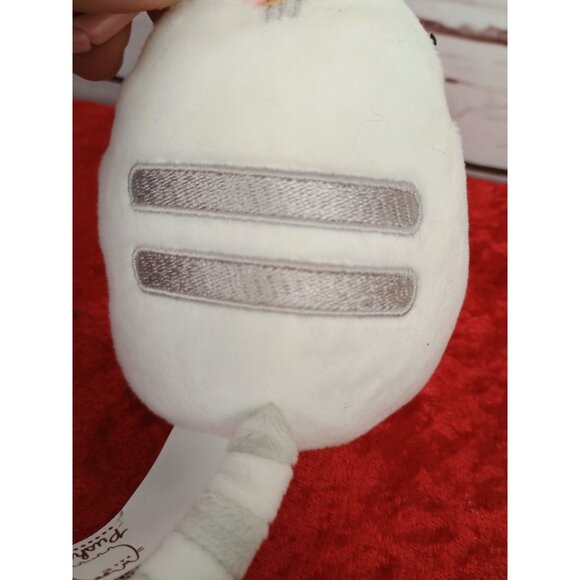 Pusheen White Cat Mystery Plush Clip With Pink Face And Yellow Accents 2024 Coll - Picture 4 of 7